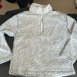 Fuzzy Quarterzip